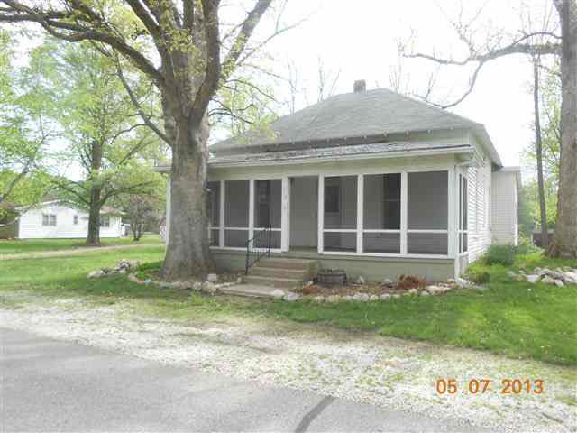 119 Hickory St, Williamsport, IN 47993 photo 1