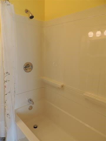 551 W Kyger St, Frankfort, IN 46041 photo 14
