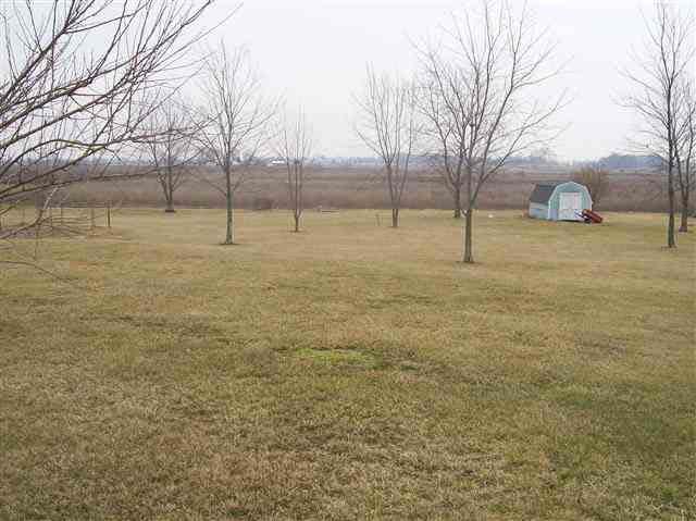 614 S 3rd St, Flora, IN 46929 photo 5