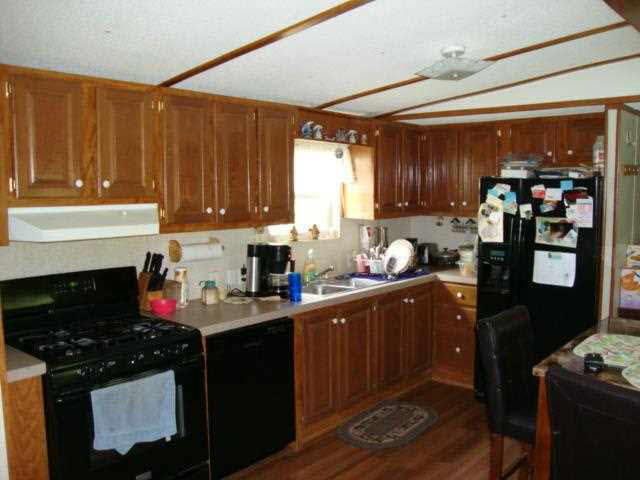 2150 W Illinois St, Delphi, IN 46923 photo 3