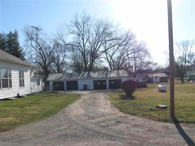 1581 N Dewey St, Attica, IN 47918 photo 7