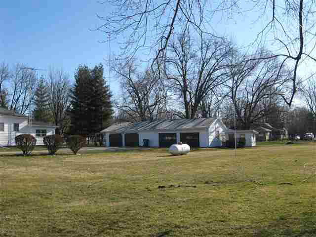 1581 N Dewey St, Attica, IN 47918 photo 8
