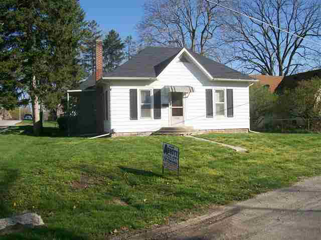 903 E Main St, Delphi, IN 46923 photo 1
