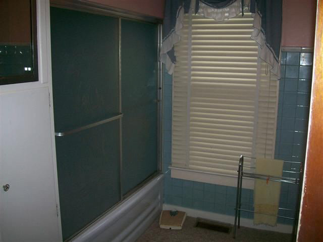 903 E Main St, Delphi, IN 46923 photo 9