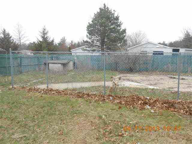 4831 E 1068 N, Demotte, IN 46310 photo 4