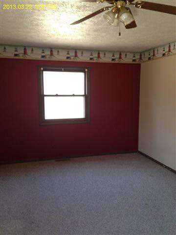2374 W Tower Rd, Williamsport, IN 47993 photo 14