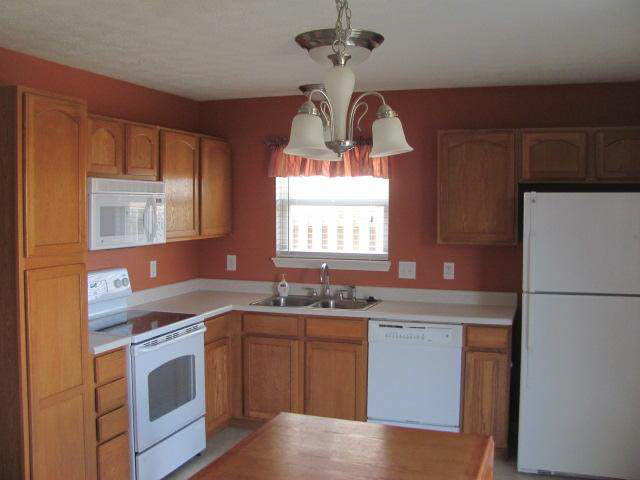 5642 N Bluegrass Cir, Lafayette, IN 47905 photo 6