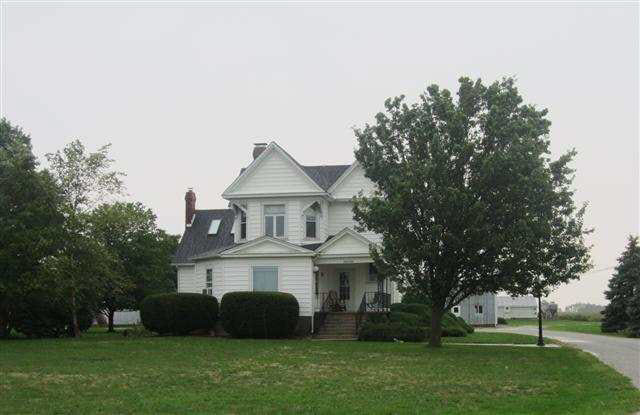 1123 E 150 S, Bringhurst, IN 46913 photo 1