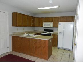 3709 S Grasstree Ct, Bloomington, IN 47401 photo 3