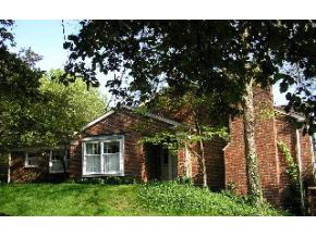 2602 E Windermere Woods Dr, Bloomington, IN 47401 photo 1