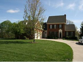 2572 E Nottingham Ct, Bloomington, IN 47401 photo 1