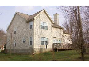2201 Olde Mill Ct, Bloomington, IN 47401 photo 2