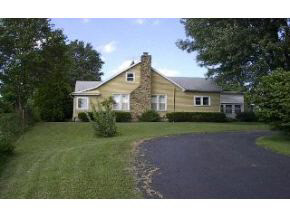 101 Wylie Rd E, Bloomington, IN 47408 photo 4