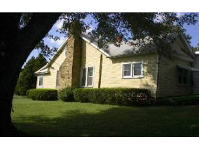 101 Wylie Rd E, Bloomington, IN 47408 photo 2