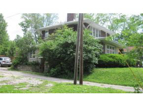 905 E 1st St, Bloomington, IN 47401 photo 1