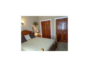 3907 E Fenbrook Ln, Bloomington, IN 47401 photo 4