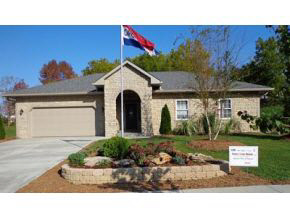 3907 E Fenbrook Ln, Bloomington, IN 47401 photo 1