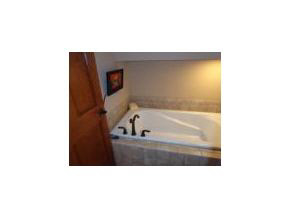 3907 E Fenbrook Ln, Bloomington, IN 47401 photo 7
