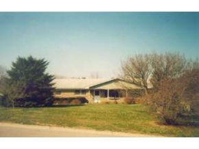 1425 Elliston Dr, Bloomington, IN 47401 photo 1