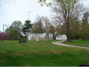 3111 N Thomas Rd, Bloomington, IN 47404 photo 1