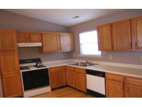 300 Windstone Ct, Bloomington, IN 47403 photo 5