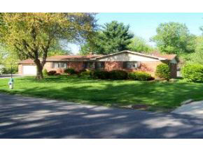 2552 Cascades Dr, Bloomington, IN 47404 photo 1