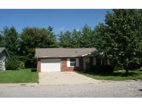 115 J Hunter Dr, Bedford, IN 47421 photo 1