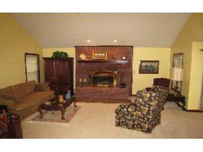 1018 East Chris Lane, Bloomington, IN 47401 photo 4