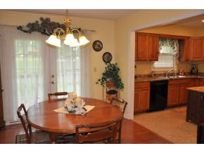4511 N Rajumi Dr, Bloomington, IN 47404 photo 5