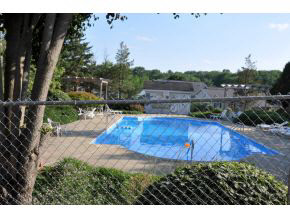 702 E Pepperridge Dr, Bloomington, IN 47401 photo 22