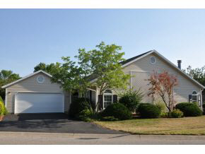 702 E Pepperridge Dr, Bloomington, IN 47401 photo 1
