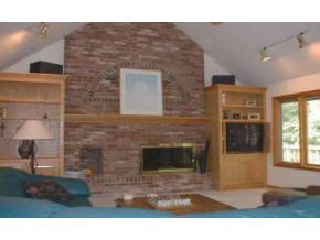 3713 Devonshire Ln, Bloomington, IN 47401 photo 2