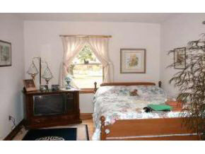 1708 Circle Dr, Bloomington, IN 47401 photo 8