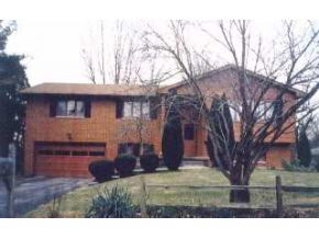 4410 Blackstone Ct, Bloomington, IN 47408 photo 1