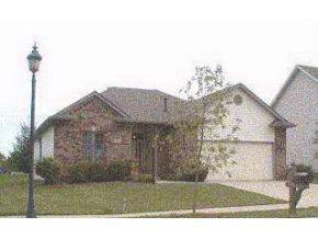 3833 Tamarron Dr, Bloomington, IN 47408 photo 1