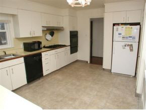1212 Southdowns, Bloomington, IN 47401 photo 3