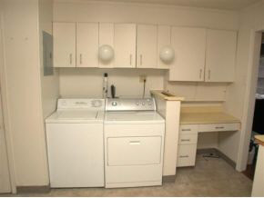 1212 Southdowns, Bloomington, IN 47401 photo 14