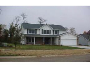 4597 Donington Dr, Bloomington, IN 47401 photo 1