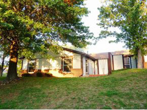 611 E Waterloo Ct, Bloomington, IN 47401 photo 1