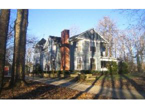 936 S High St, Bloomington, IN 47401 photo 1