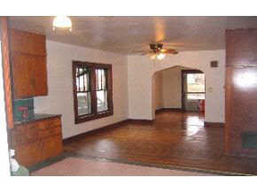 522 15th St, Bedford, IN 47421 photo 4