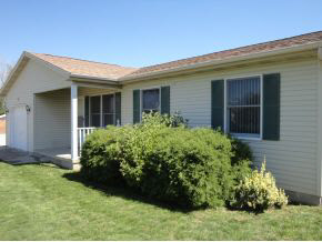 1745 Navaho Dr, Ellettsville, IN 47429 photo 2