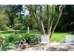 1205 S Pickwick Pl, Bloomington, IN 47401 photo 6