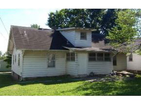 429 12th St E, Bloomington, IN 47408 photo 4