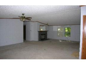 3906 E Stipp Rd, Bloomington, IN 47401 photo 2
