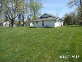5548 S Handy Rd, Bloomington, IN 47401 photo 2