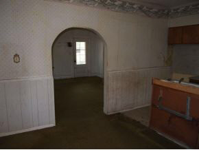 410 S Main St, Linton, IN 47441 photo 3