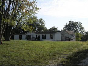 1052 N Blue Barn Rd, Bloomfield, IN 47424 photo 1