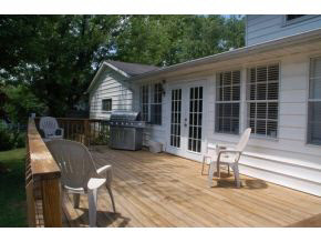 1550 E Vera Dr, Bloomington, IN 47401 photo 2