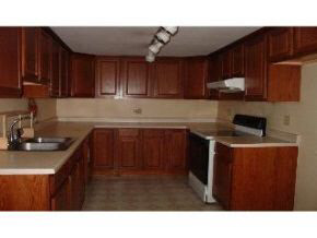 4380 Anderson Rd E, Bloomington, IN 47408 photo 2
